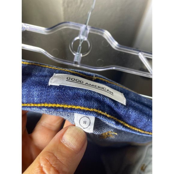 GOOD AMERICAN Straight Athletic Stripe raw hem Jeans Size 16 - Picture 5 of 8